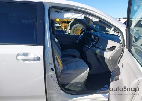 2016 Toyota Sienna Le 8 Passenger from USA, damaged, VIN 5TDKK3DC7GS694279